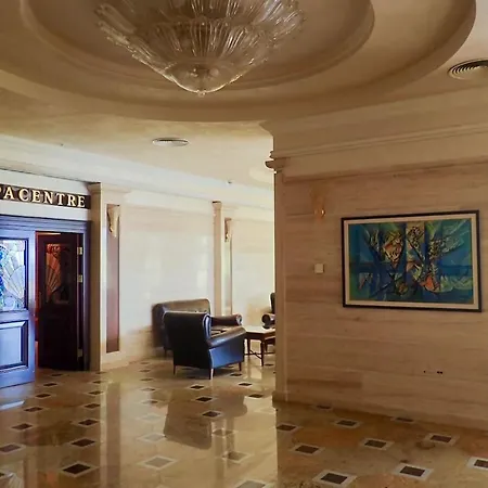 Private Penthouse With Seaview At Sunset 帕莫瑞