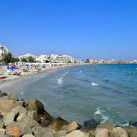 דירה Private Penthouse With Seaview At Sunset פומורי